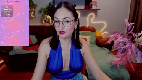 Stefana online show from December 16, 2024, 12:23 pm