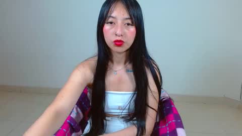 --Estefania-- online show from February 6, 2025, 6:19 pm