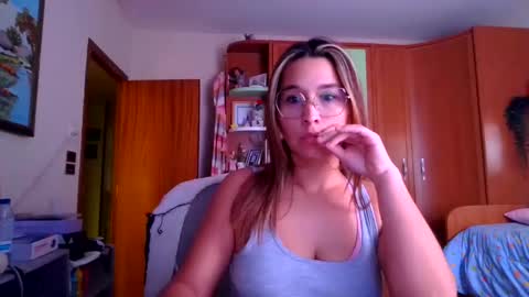 steisy_609 online show from January 13, 2025, 10:10 am