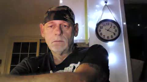 stormynorm14 online show from December 24, 2024, 6:18 am