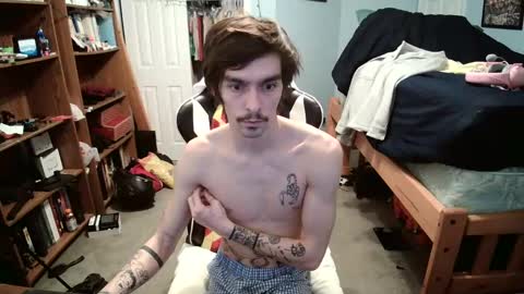 str8whiteboy21 online show from January 23, 2025, 3:27 pm