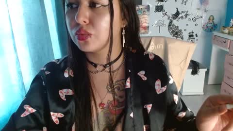 sub_nezuko_69 online show from November 13, 2024, 5:20 pm