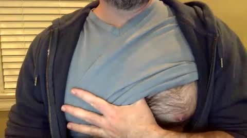 svelte_pelt online show from November 26, 2024, 12:46 am