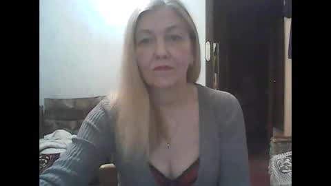 sweet4blonde609 online show from December 22, 2024, 7:36 pm