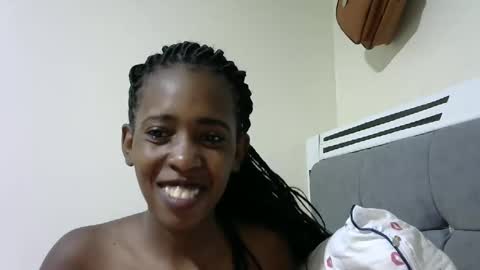 sweet_babes1 online show from December 22, 2024, 9:56 pm