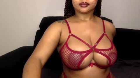 cutie cam0 online show from November 27, 2024, 12:19 am