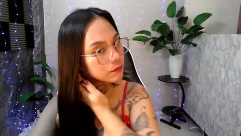 sweet_kittykatya online show from January 12, 2025, 7:51 pm