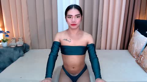 sweet_sabrina12 online show from January 7, 2025, 12:34 am