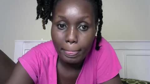 sweetandria_ online show from January 6, 2025, 12:57 am