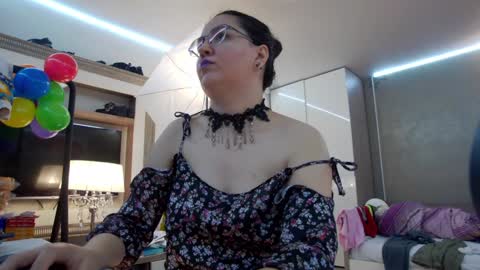 SweetRaisa online show from December 22, 2024, 9:13 pm