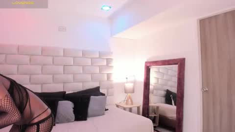 sweetstacy_ online show from January 10, 2025, 10:01 pm