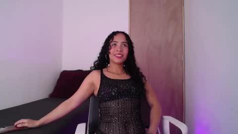 tamara hiill17 online show from November 29, 2024, 9:04 pm