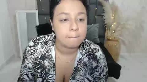 tammycooperr online show from December 9, 2024, 12:40 am