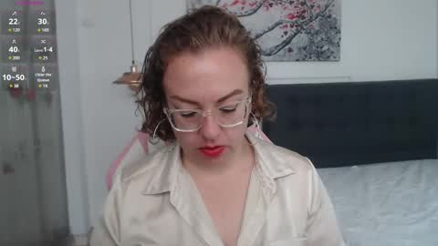 tania_goddess_ online show from November 30, 2024, 12:51 pm