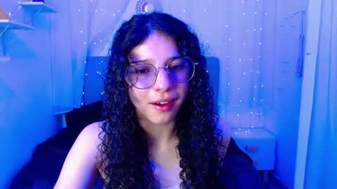 tatiana_79 online show from January 8, 2025, 1:28 pm