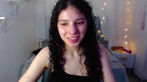 tatiana_79 online show from December 19, 2024, 2:02 pm