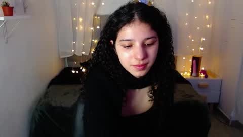 tatiana_79 online show from December 10, 2024, 1:59 pm