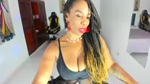 taylorslims online show from November 22, 2024, 12:06 pm