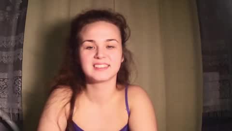 Tessa online show from November 12, 2024, 5:52 pm