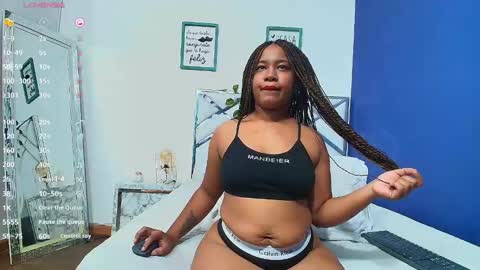 thickeebonyy online show from January 20, 2025, 7:56 pm