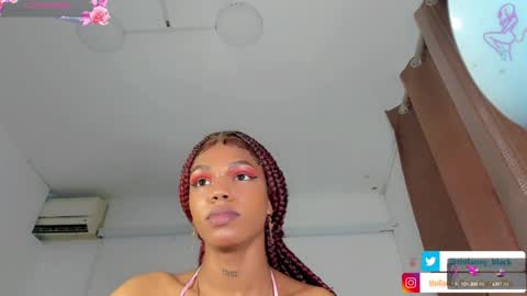 thifanny_black1 online show from December 10, 2024, 12:43 pm