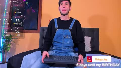 thiiago_tay online show from December 19, 2024, 1:30 pm