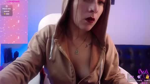 tiana_ass online show from December 20, 2024, 2:52 pm