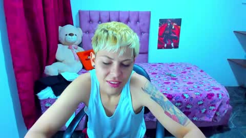 tomboygirl69 online show from December 19, 2024, 4:17 am