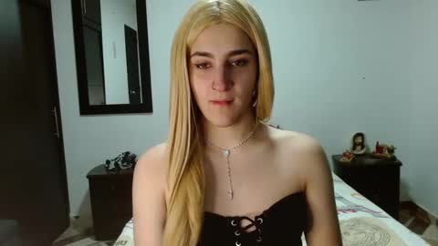 triana_damelio online show from January 3, 2025, 5:48 pm