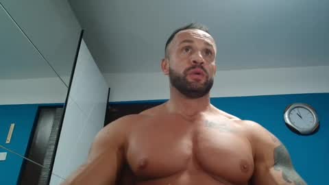 tridentmuscles online show from November 17, 2024, 9:08 pm