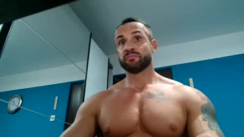 tridentmuscles online show from December 2, 2024, 11:07 pm