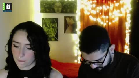 TwinFlamesXX online show from January 6, 2025, 5:38 am