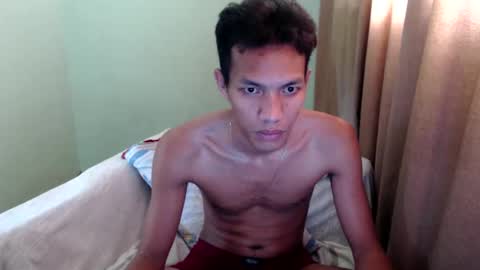 urasian_david11 online show from January 25, 2025, 4:54 am