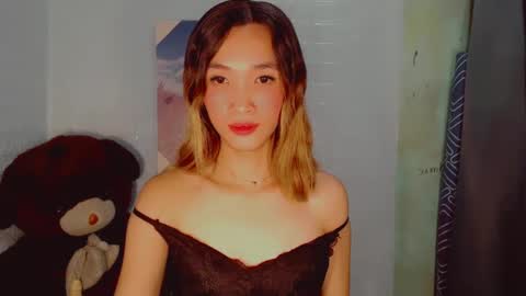 urblossom_harahxxx online show from January 1, 2025, 1:11 pm