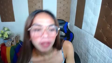 urpinay_cassy online show from December 11, 2024, 9:28 am