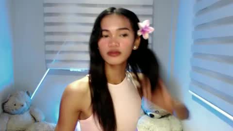 ursandra_xx online show from December 25, 2024, 10:09 pm