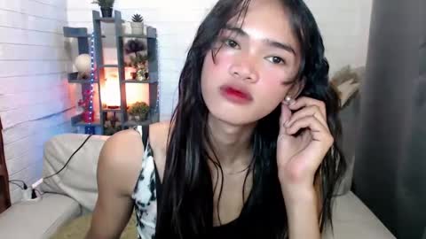 ursandra_xx online show from January 5, 2025, 5:29 am