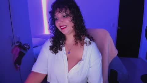 valen_smile_ online show from December 22, 2024, 1:55 am