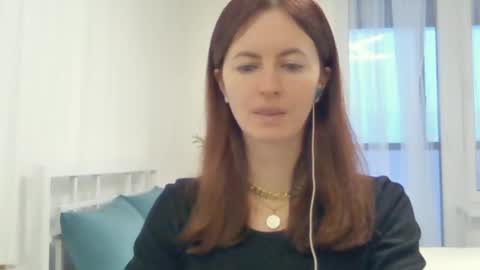 valerie_rose777 online show from January 2, 2025, 12:29 pm