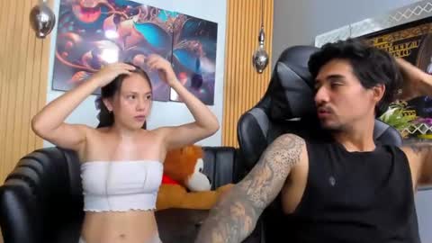 valery_and_dani online show from January 4, 2025, 7:55 pm