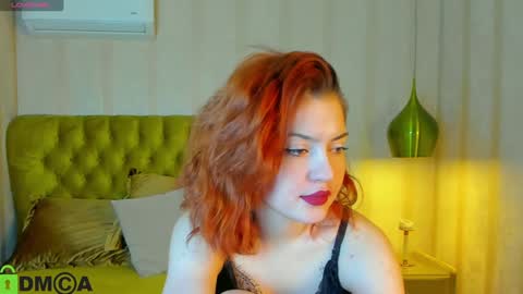 vanessabev online show from December 27, 2024, 2:29 pm