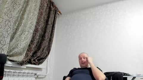 vano_822 online show from January 6, 2025, 11:09 pm