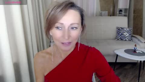 Helen online show from December 6, 2024, 5:39 am