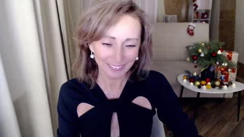 Helen online show from December 24, 2024, 5:14 am