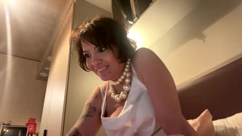 VickyLush online show from December 17, 2024, 8:22 pm