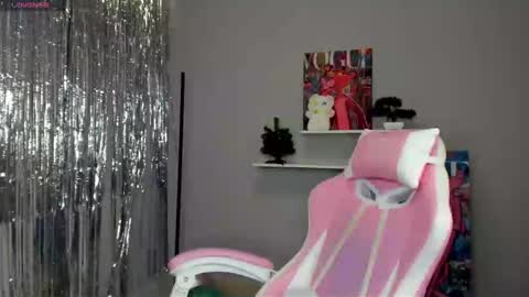 viola_turner online show from January 4, 2025, 9:49 am