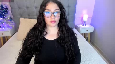 violetta_bm online show from January 7, 2025, 5:06 pm