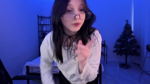 wanda_goth online show from December 25, 2024, 7:26 am