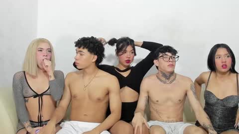 --New girls--SalomeBlonde hair girl--TamyDark hair girl-MajoGirl of tattos--Mathiasglasses boy online show from January 6, 2025, 6:53 am