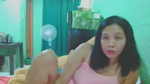 wetwild_asianpussy online show from December 19, 2024, 12:35 pm